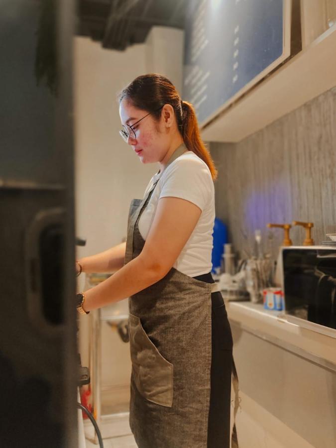 Airo Suites Makati Pasay Eksteriør billede